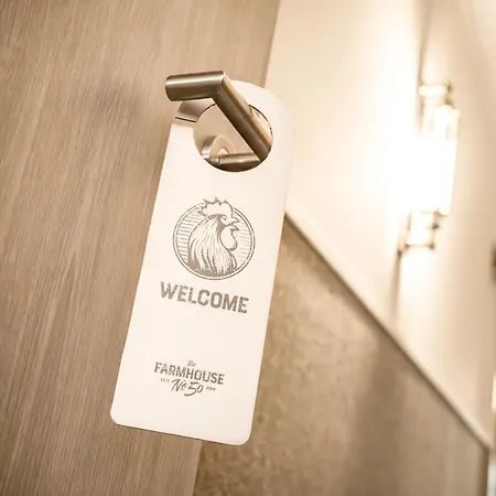 The No 50 - Kostenfreies Parken! - Cafe & Eventrooms 4*