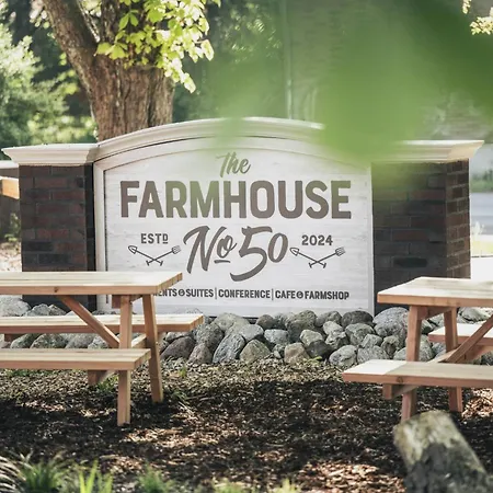 The No 50 - Kostenfreies Parken! - Cafe & Eventrooms Hotel 4*