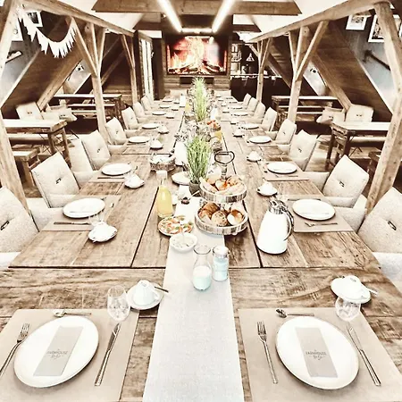 The No 50 - Kostenfreies Parken! - Cafe & Eventrooms Hotel 4*