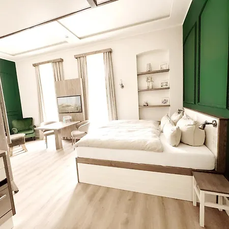 Hotel The No 50 - Kostenfreies Parken! - Cafe & Eventrooms