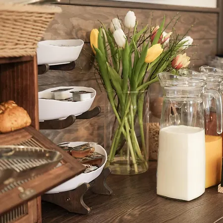 Hotel The No 50 - Kostenfreies Parken! - Cafe & Eventrooms