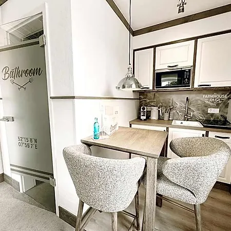 Ξενοδοχείο The No 50 - Kostenfreies Parken! - Cafe & Eventrooms